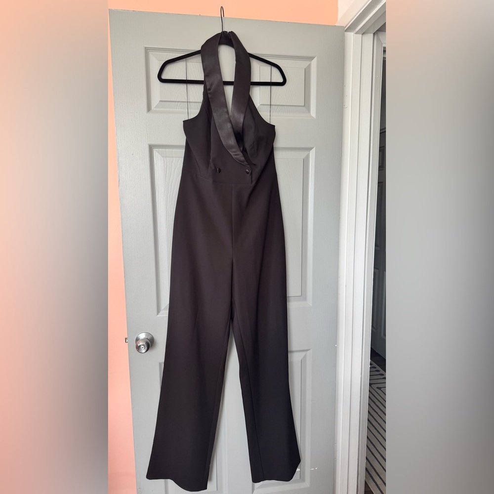 Elegant Black Tuxedo Jumpsuit - Picture 3 of 7
